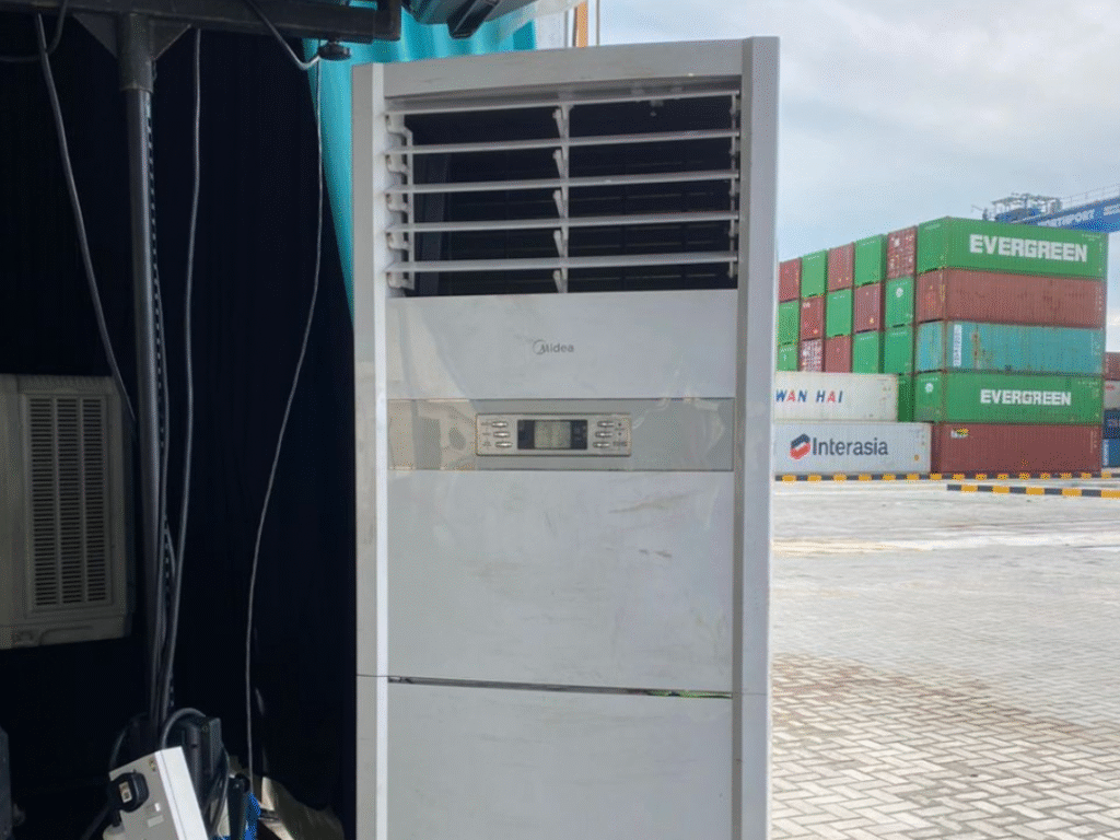 untitled (1080 x 810 px) (9)